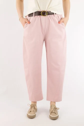 Spodnie bawełniane balloon z paskiem pudrowy róż